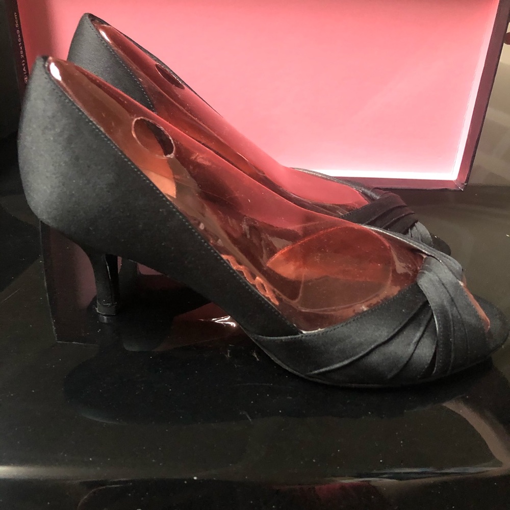 Nina culver peep toe formal dress heel size 6